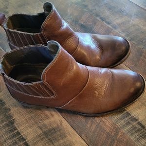 Sofft Warm Brown Ankle Boot, Size 9